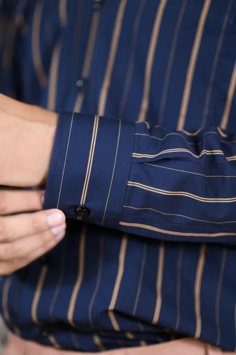 Lined Navy Blue Formal Shirt - Sprucity