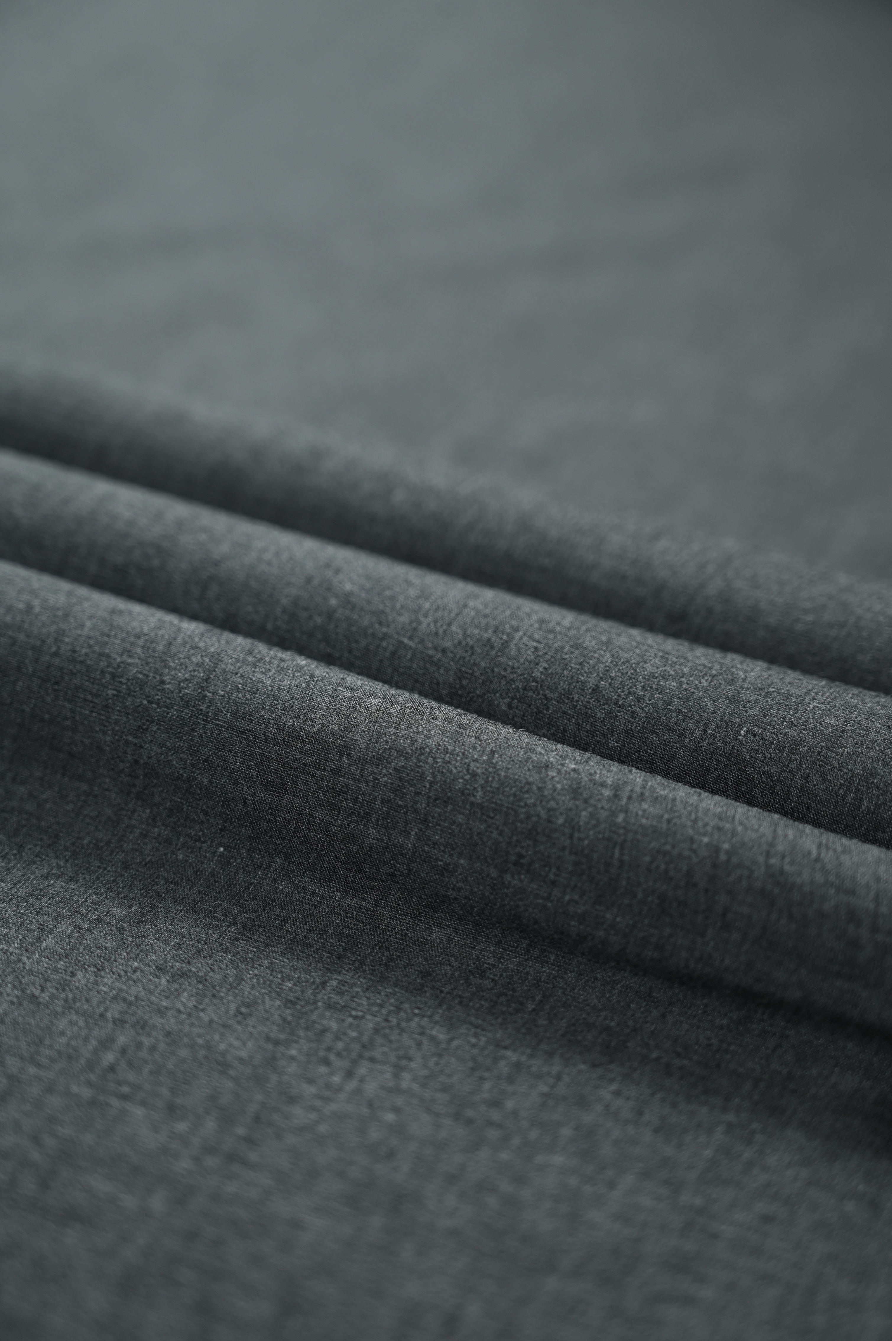 Tribute Dark Grey - Sprucity