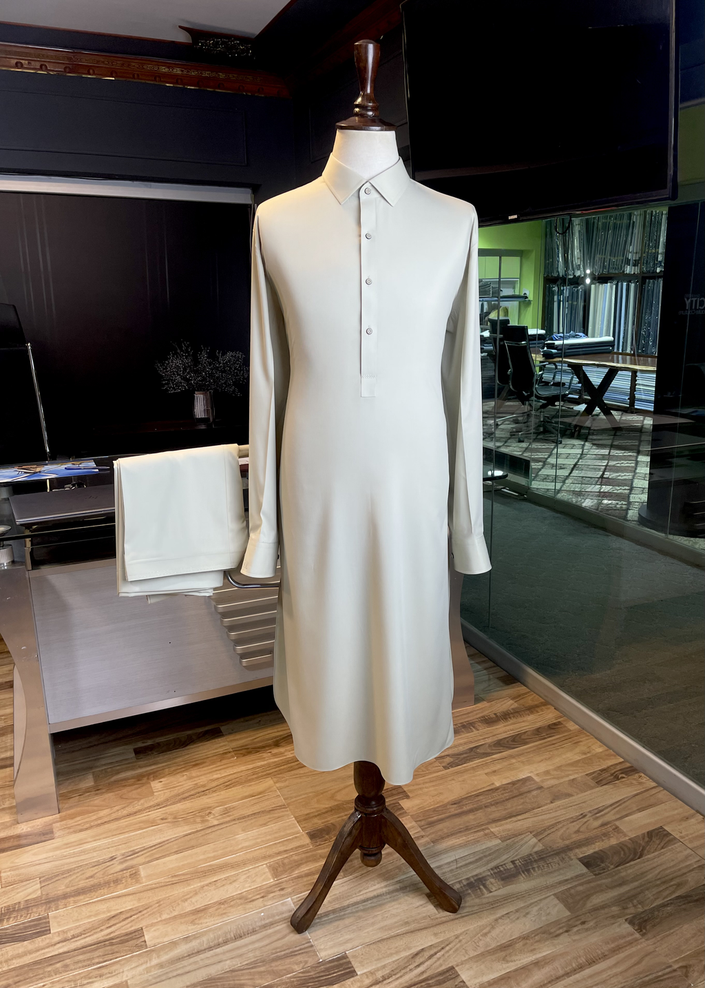 Ivory Elegance Wash & Wear Kameez Shalwar