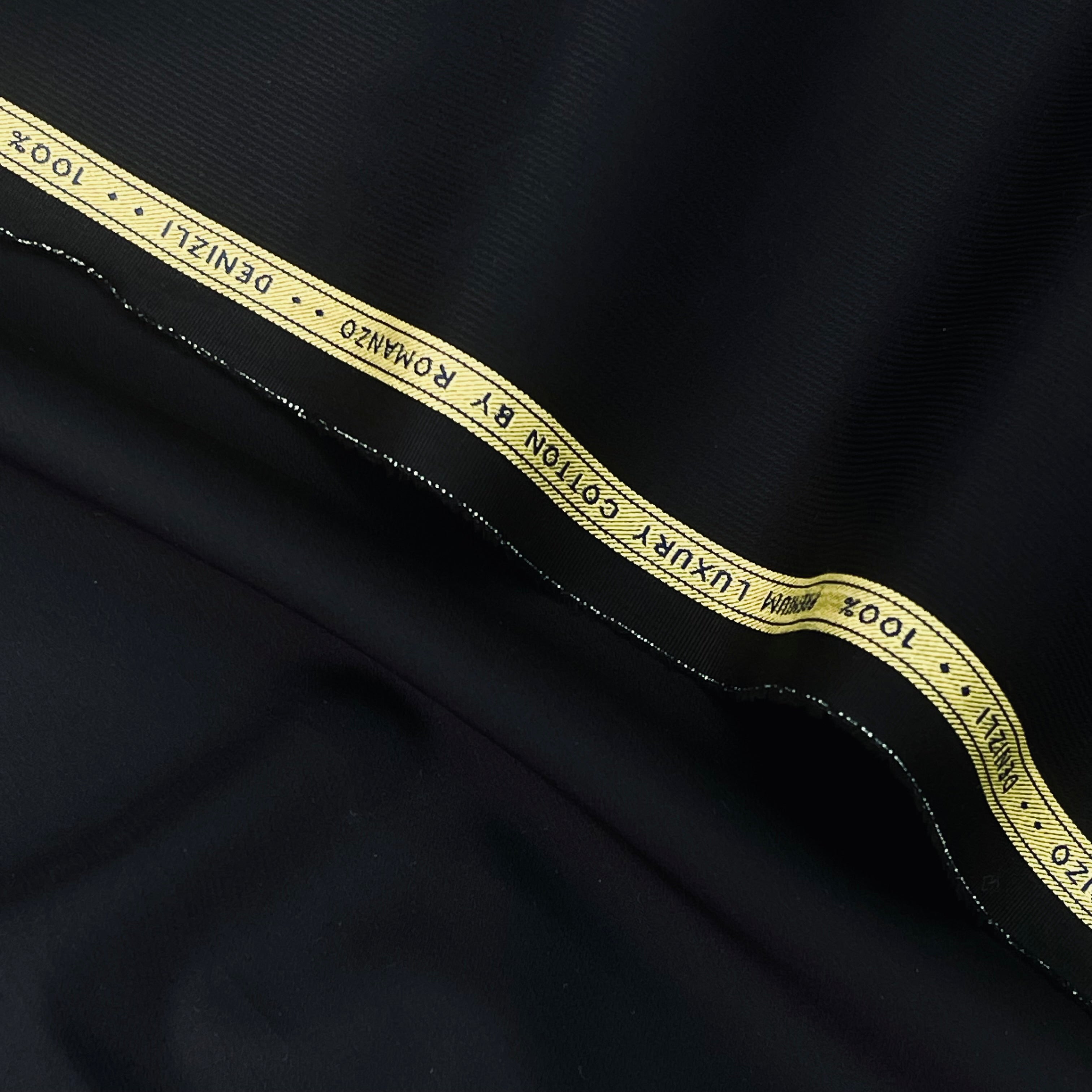 Romanzo Denizli Black - Sprucity