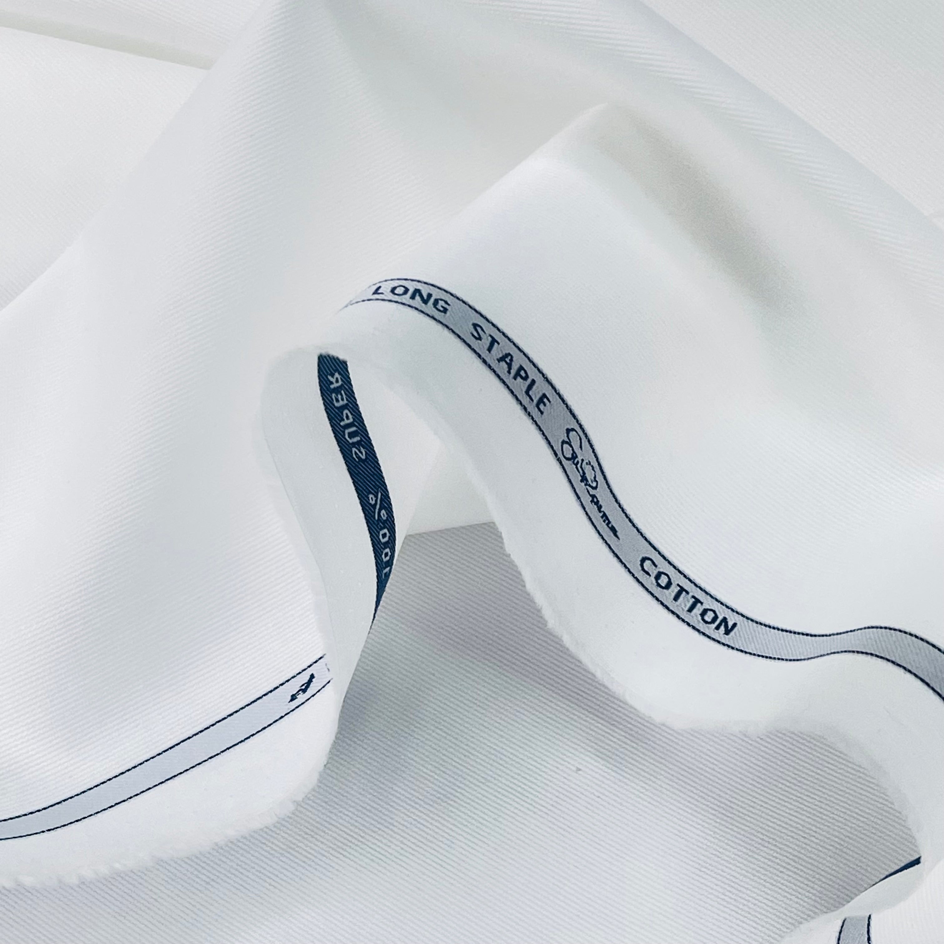 Khizi Off White - Sprucity