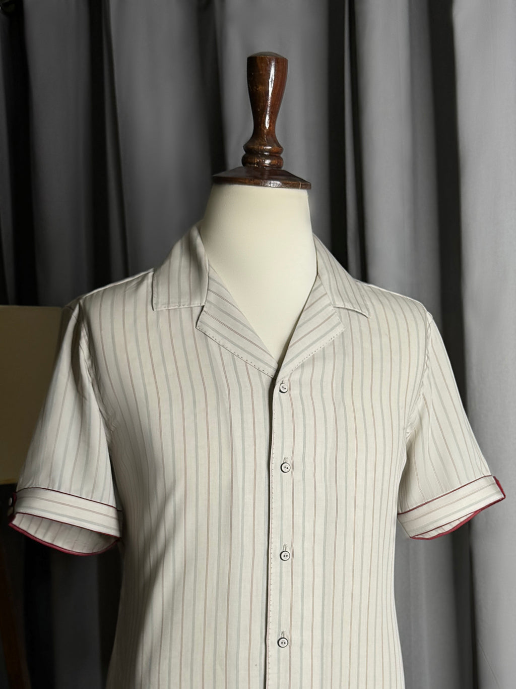 Soft Striped Coat Collar Shirt